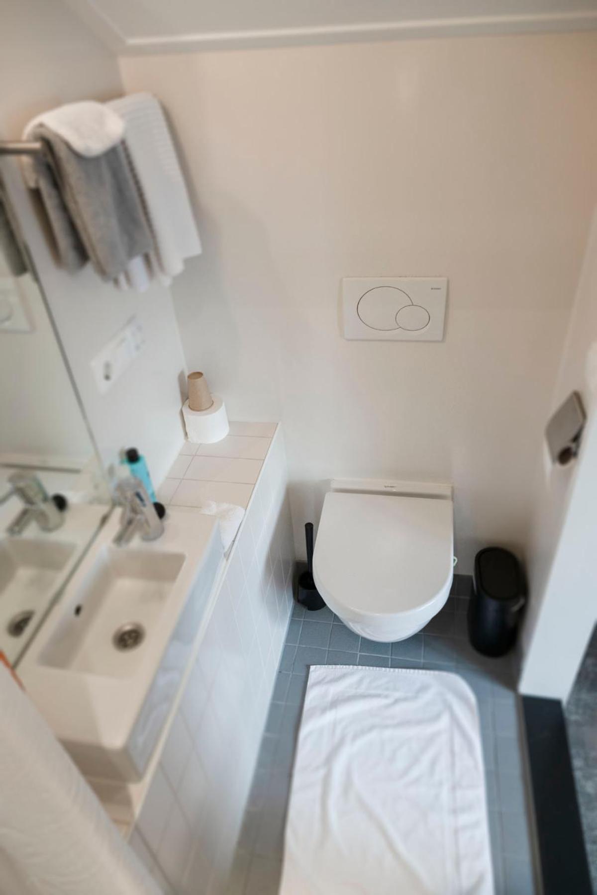 B&B De Dream Leeuwarden Bagian luar foto