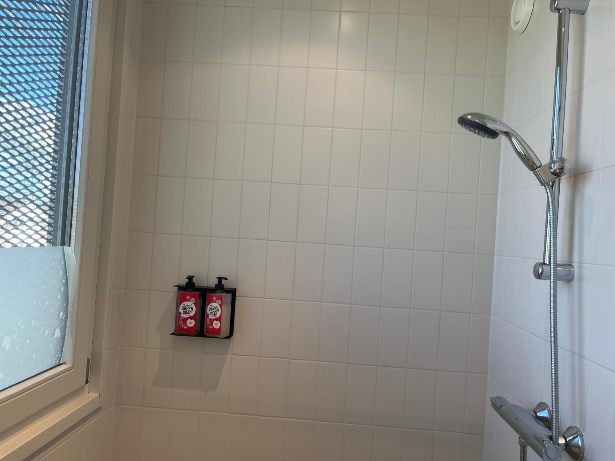 B&B De Dream Leeuwarden Bagian luar foto